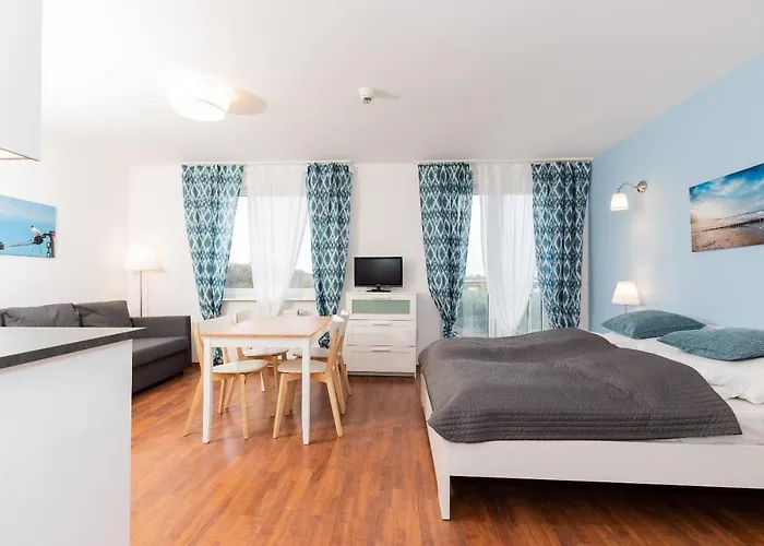 Jantar - Promenada Апартаменты Колобжег