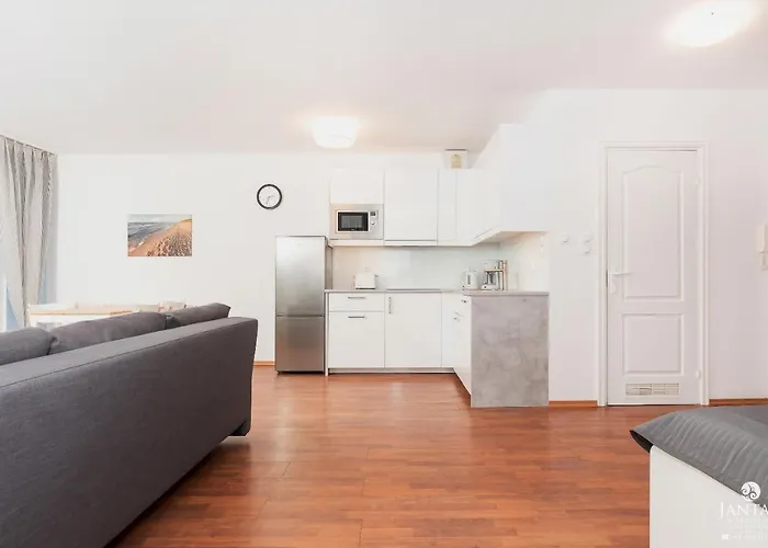 Jantar - Promenada Апартаменты Колобжег